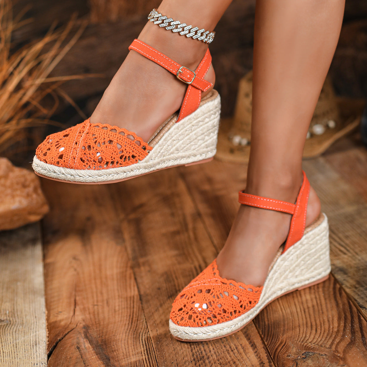 Giglio Closed Toe Wedge Sandals