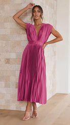 Valencia Pleated Flowy Midi Dress